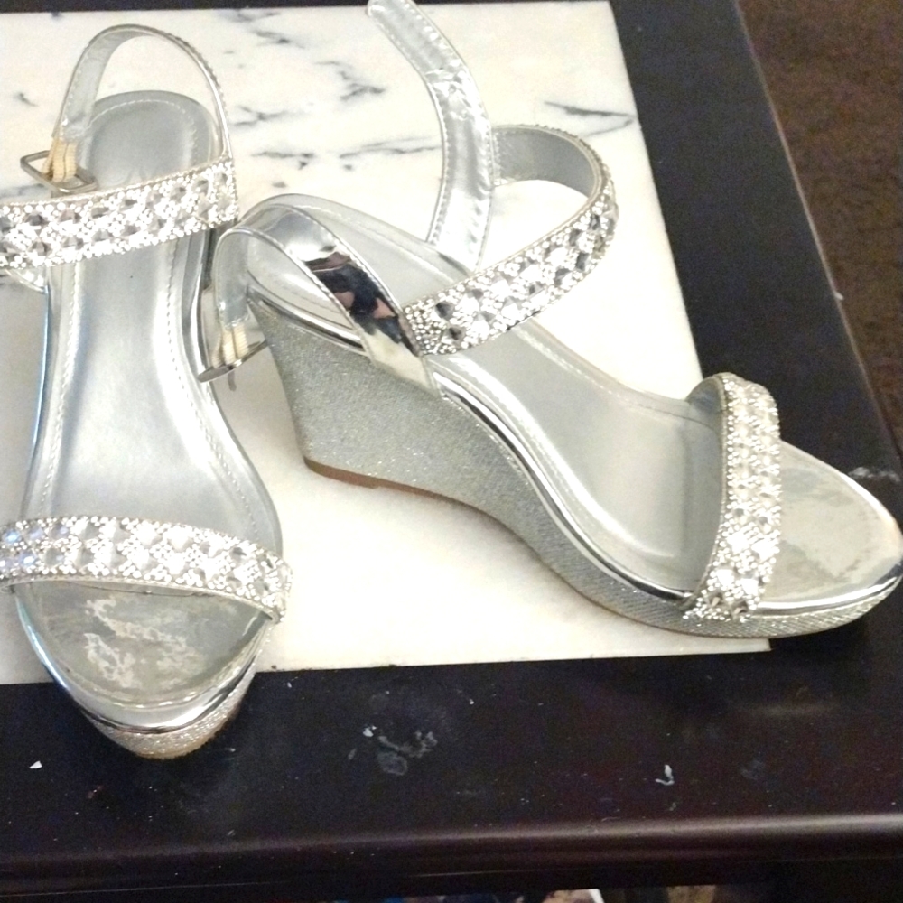 Diamond wedges
